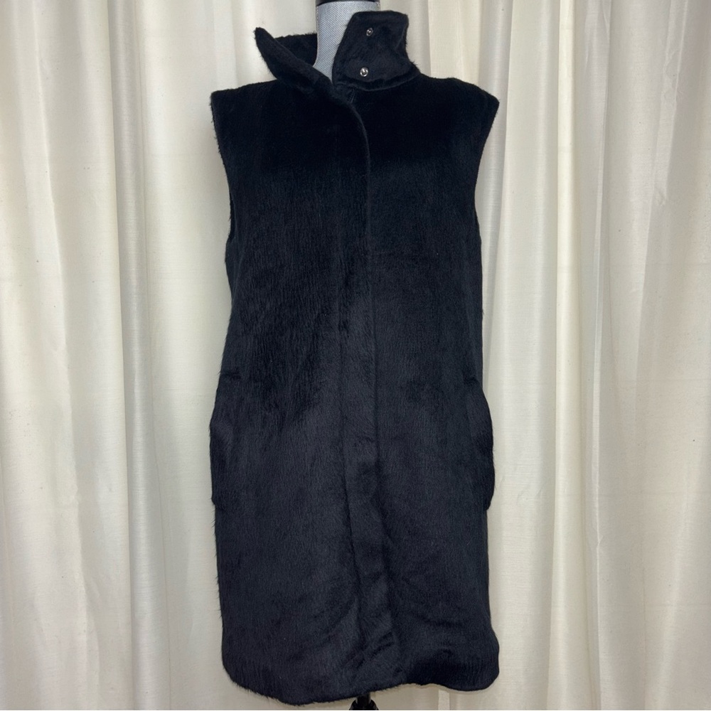 Theory Virgin Wool Faux Fur Stand Up Collar Zip Long Vest